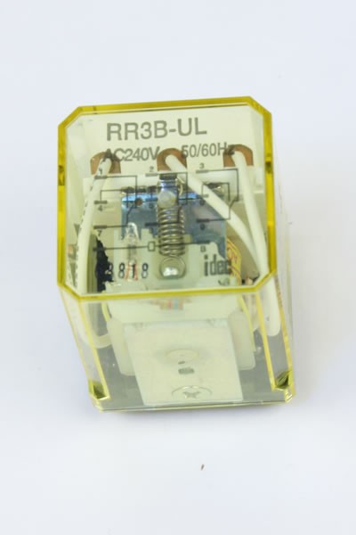 rr3b-ul-ac240-relay-1